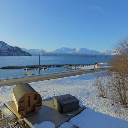 Alpan Apartments, Lyngenfjord Olderdalen Екстер'єр фото