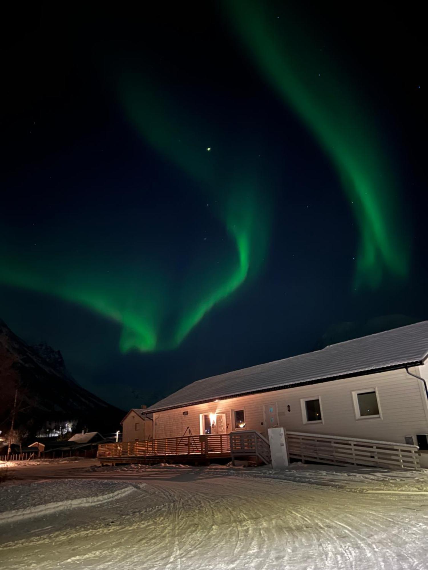 Alpan Apartments, Lyngenfjord Olderdalen Екстер'єр фото