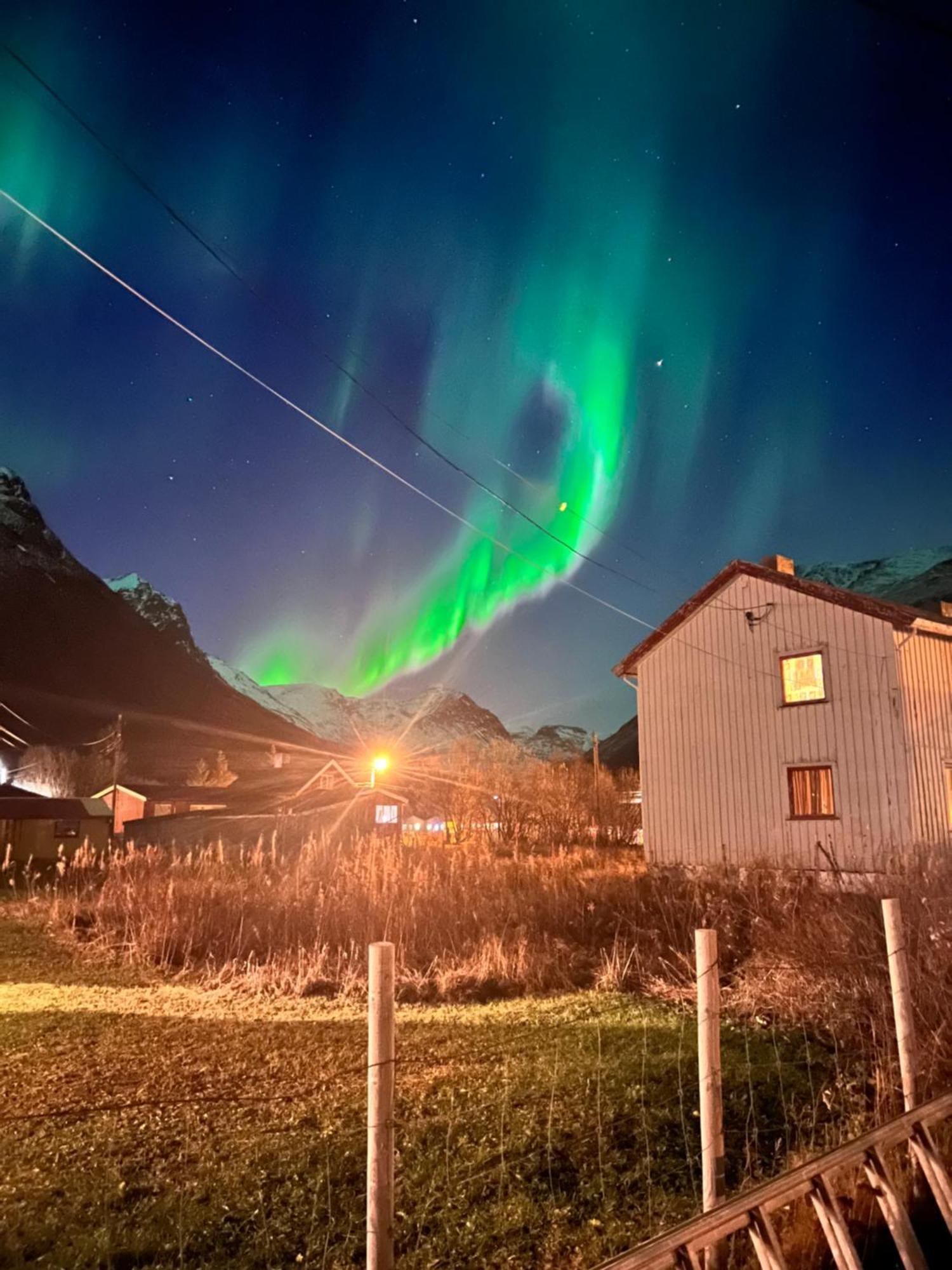 Alpan Apartments, Lyngenfjord Olderdalen Екстер'єр фото